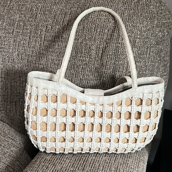 Nancy Gonzalez purse - Picture 4 of 8